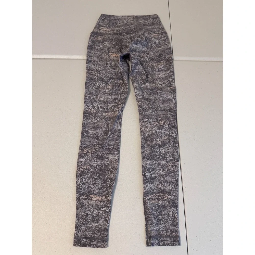 Lululemon High Rise Leggings Grey White Abstract Print Full Length‎ Size 4 G3